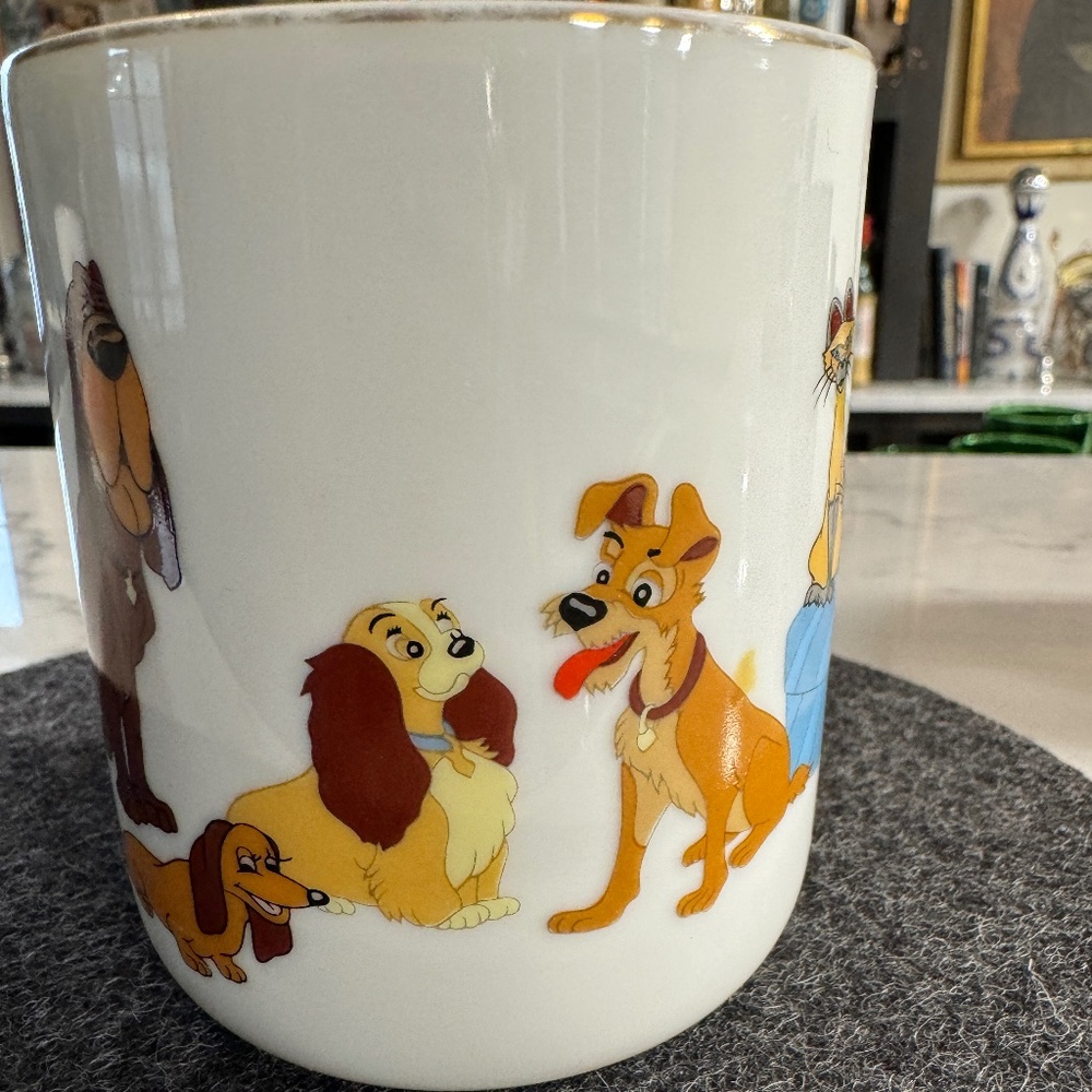 Vintage Disneyland Walt Disney World Lady and The Tramp Coffee Mug Made in Japan